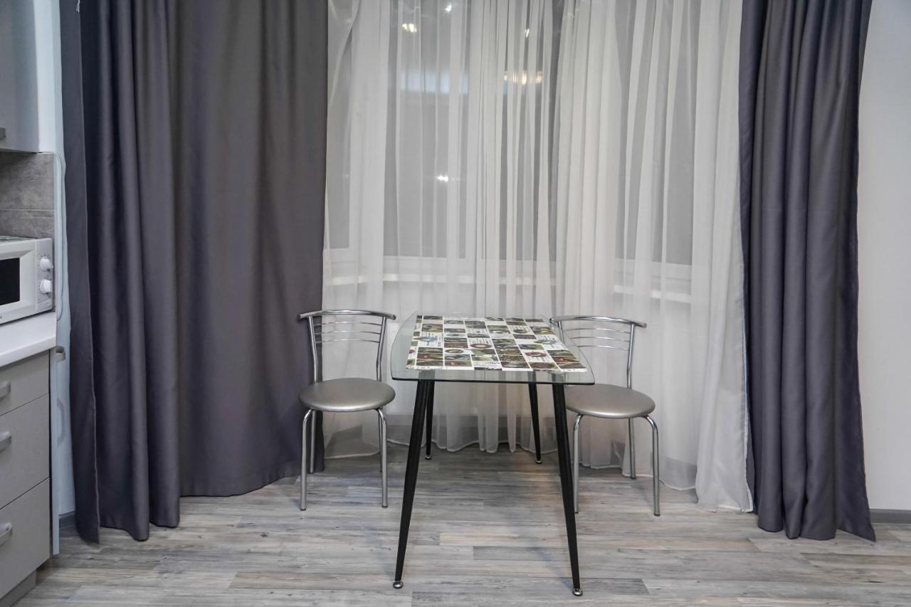 Cozy Apartment In A New Building Close To The Downtown Киев Екстериор снимка
